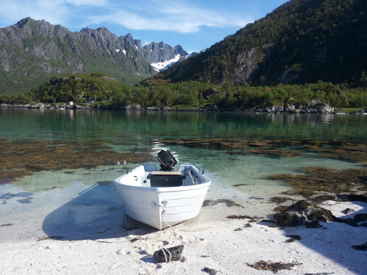 Prima Lofoten Myrland Экстерьер фото